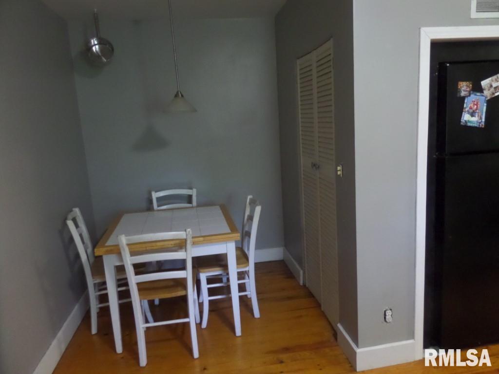 11916 East Diana Road Mount Vernon, IL 62864 - Photo 8 of 13 Gallery Image 8
