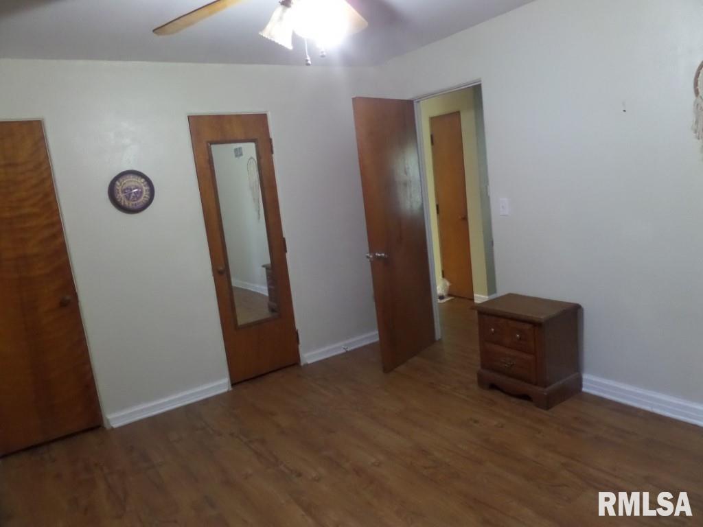 11916 East Diana Road Mount Vernon, IL 62864 - Photo 10 of 13 Gallery Image 10