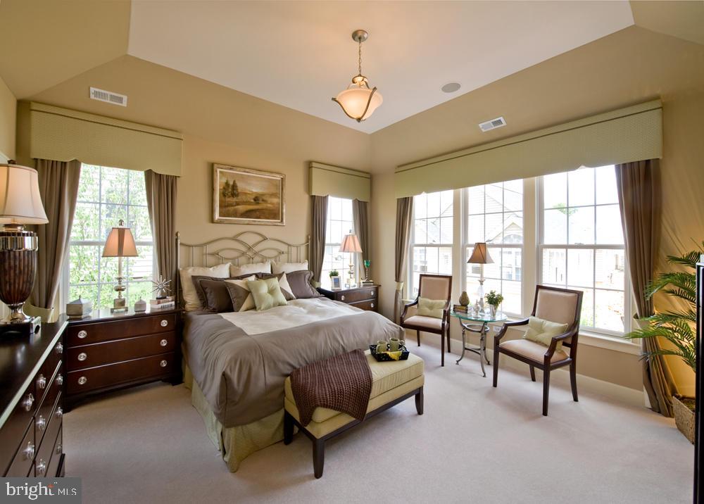 406 Founders Way, Unit 145 Lititz, PA 17543 - Photo 8 of 11 Gallery Image 8