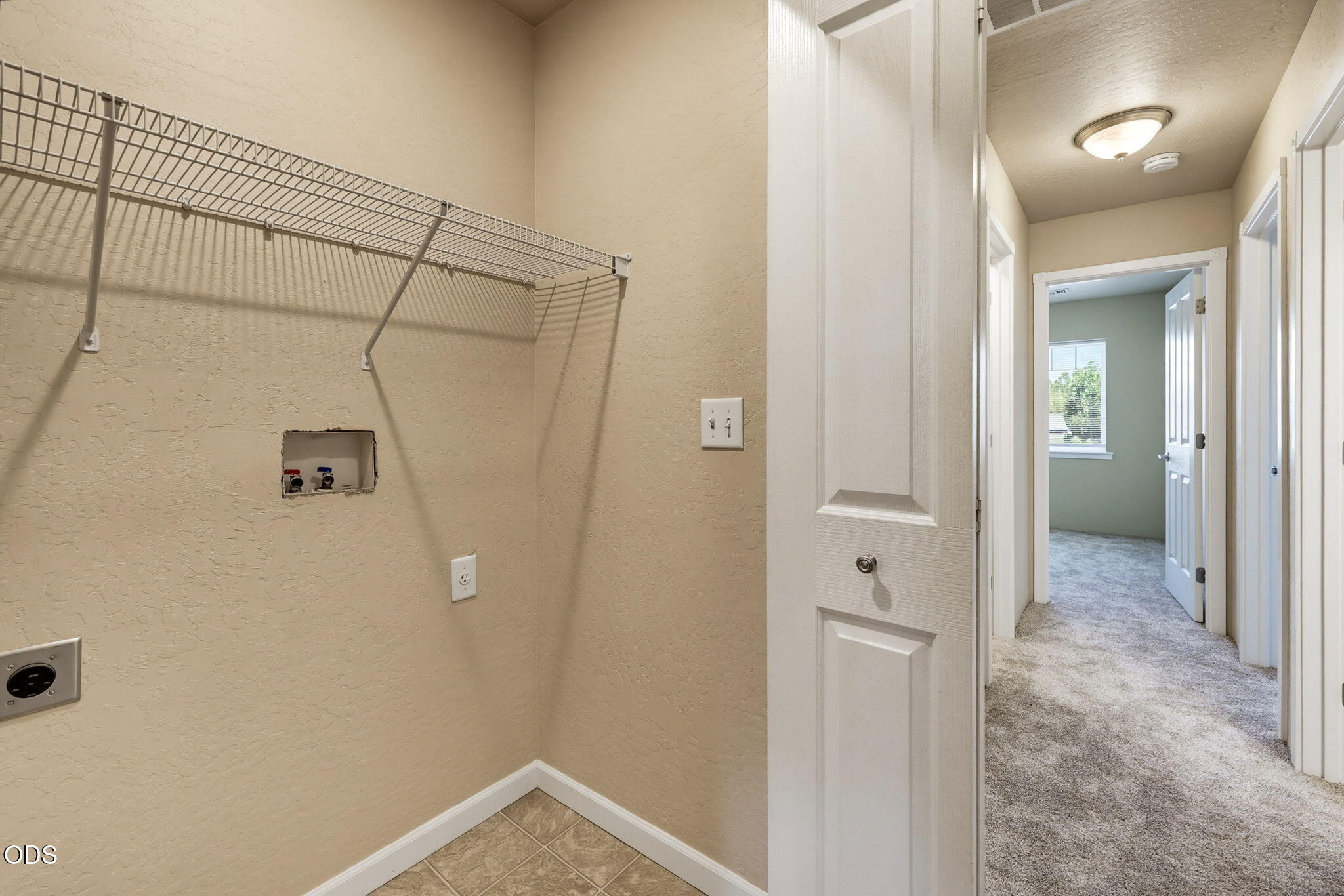 303 Live Oak Loop Central Point, OR 97502 - Photo 32 of 48 Gallery Image 32