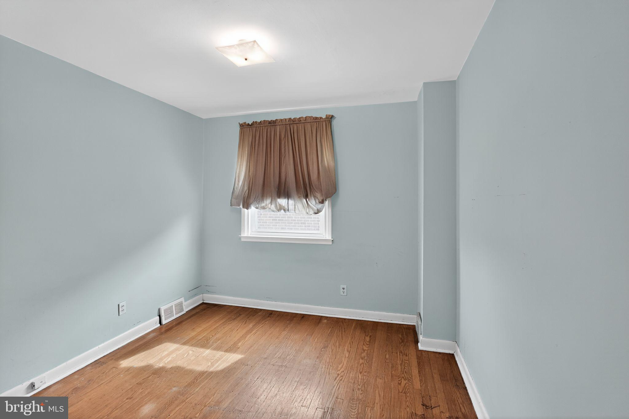 1711 Kendrick Street Philadelphia, PA 19152 - Photo 20 of 29 a view of a room with wooden floor and window