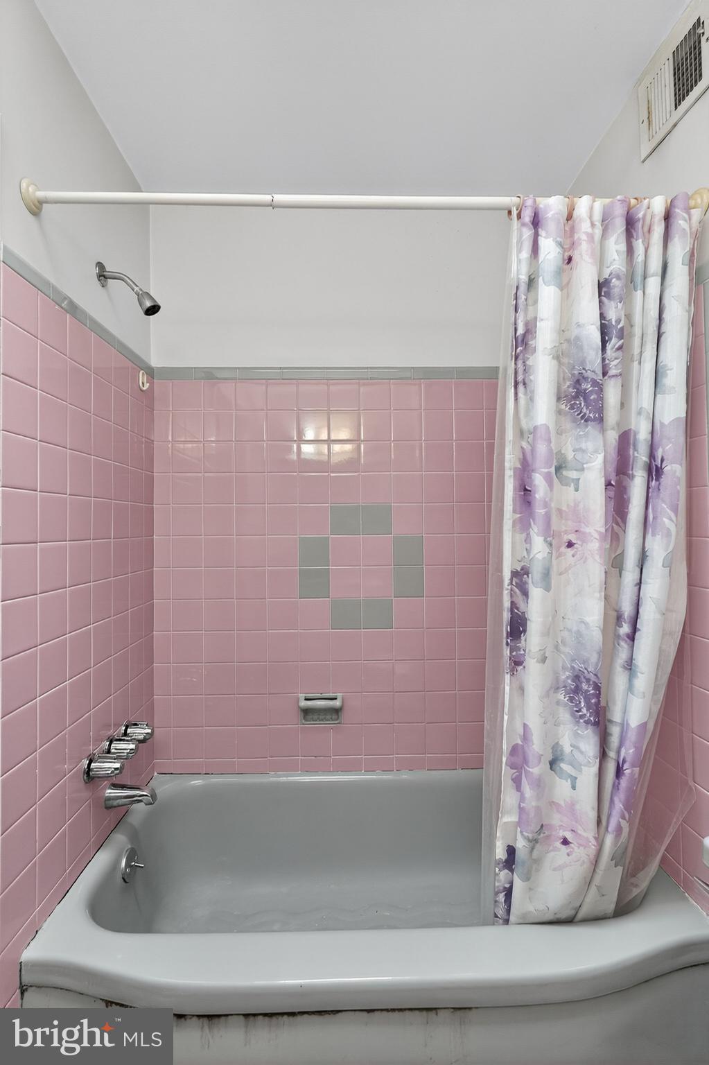 1711 Kendrick Street Philadelphia, PA 19152 - Photo 24 of 29 a bathroom with a bathtub and shower