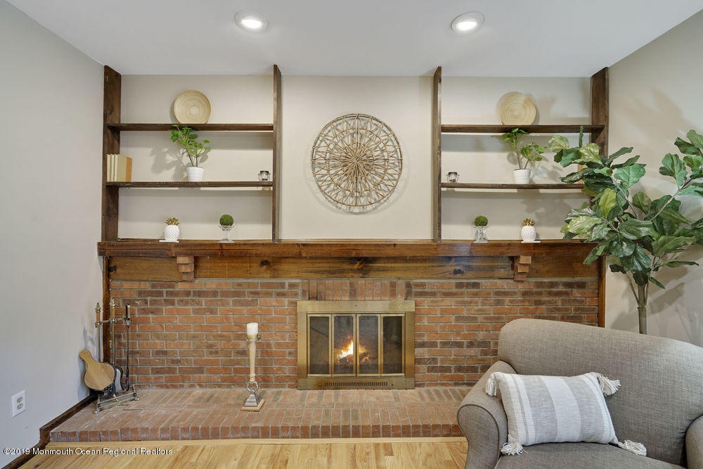145 Lynch Road Middletown, NJ 07748 - Photo 16 of 33 063_dsc03390-dsc03394