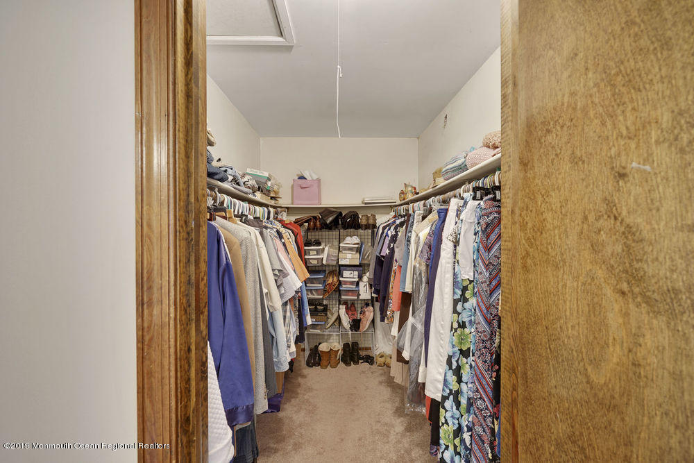 145 Lynch Road Middletown, NJ 07748 - Photo 21 of 33 075_dsc03500-dsc03504