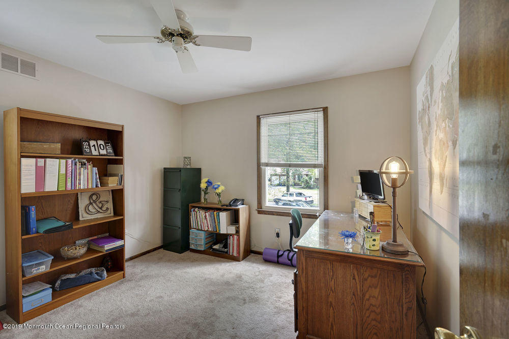 145 Lynch Road Middletown, NJ 07748 - Photo 23 of 33 084_dsc03555-dsc03559