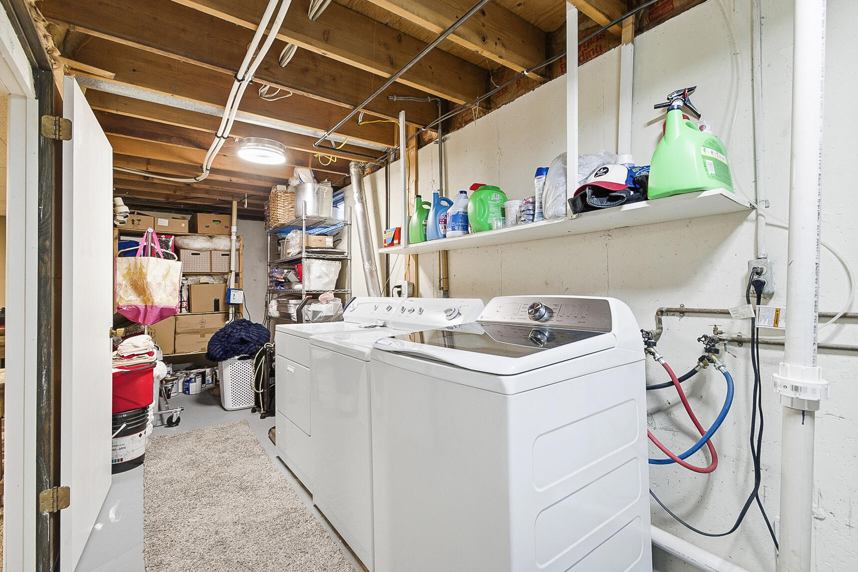302 Martin Street Fort Atkinson, WI 53538 - Photo 24 of 26 Washer/Dryer