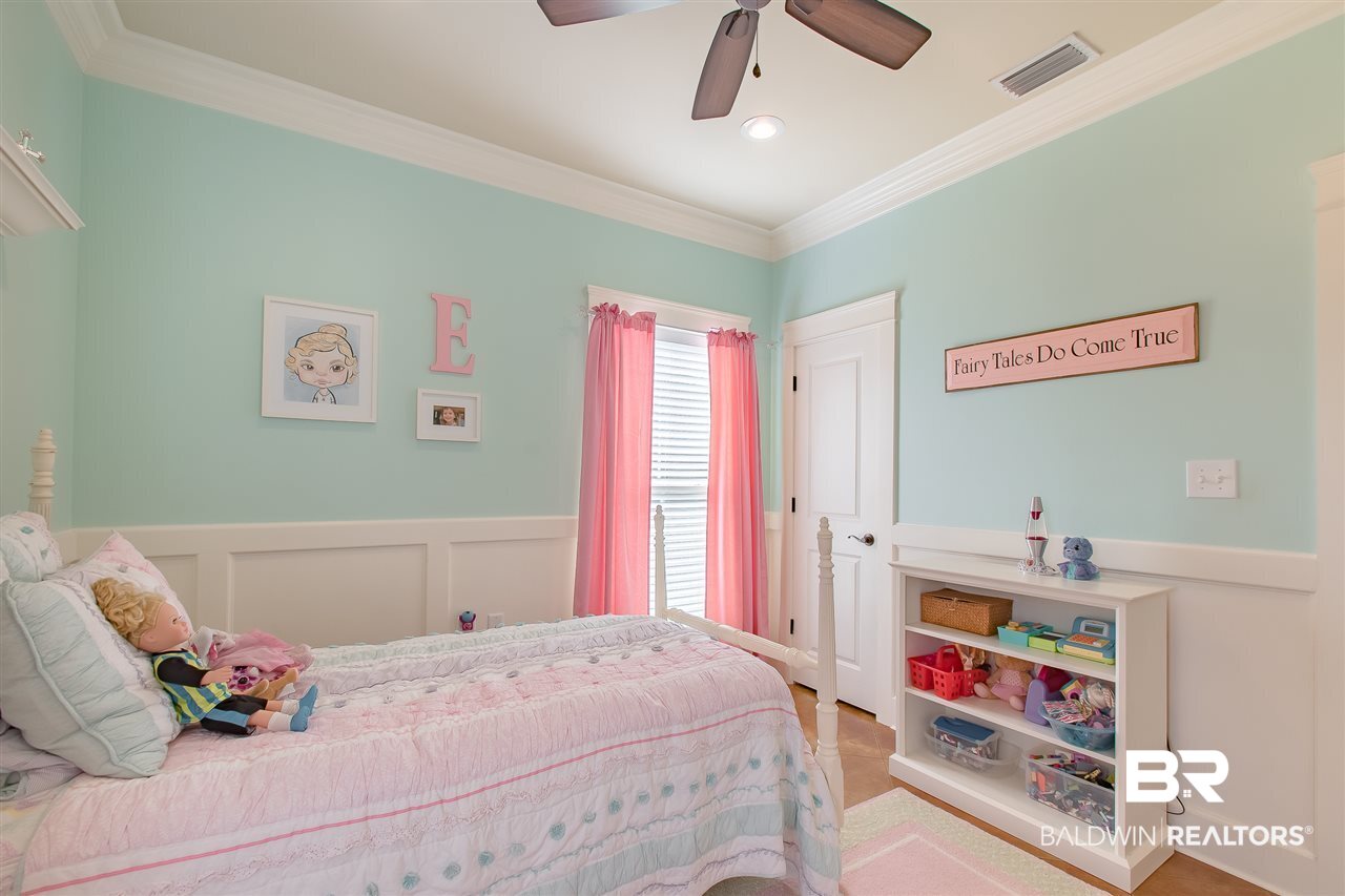 9500 Pleasant Road Daphne, AL 36526 - Photo 27 of 43 Picture Frame Molding