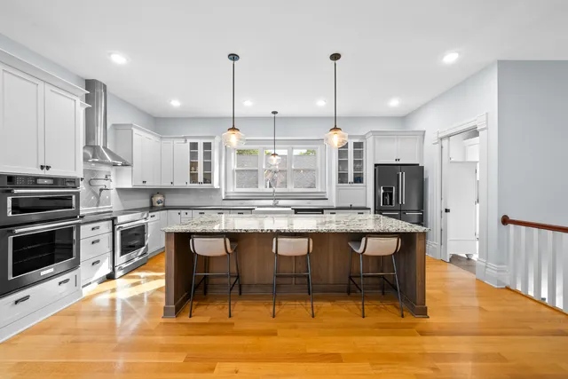 $2,500,000 | 920 Geneva Street, Lake Geneva, WI 53147