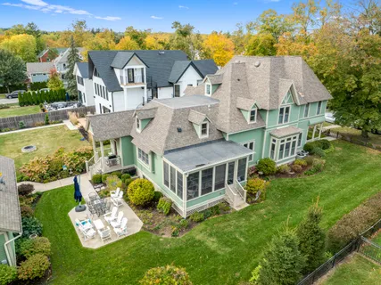 $2,500,000 | 920 Geneva Street, Lake Geneva, WI 53147