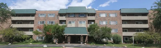 $1,750 | 675 Grove Terrace, Unit 409, Elk Grove Village, IL 60007