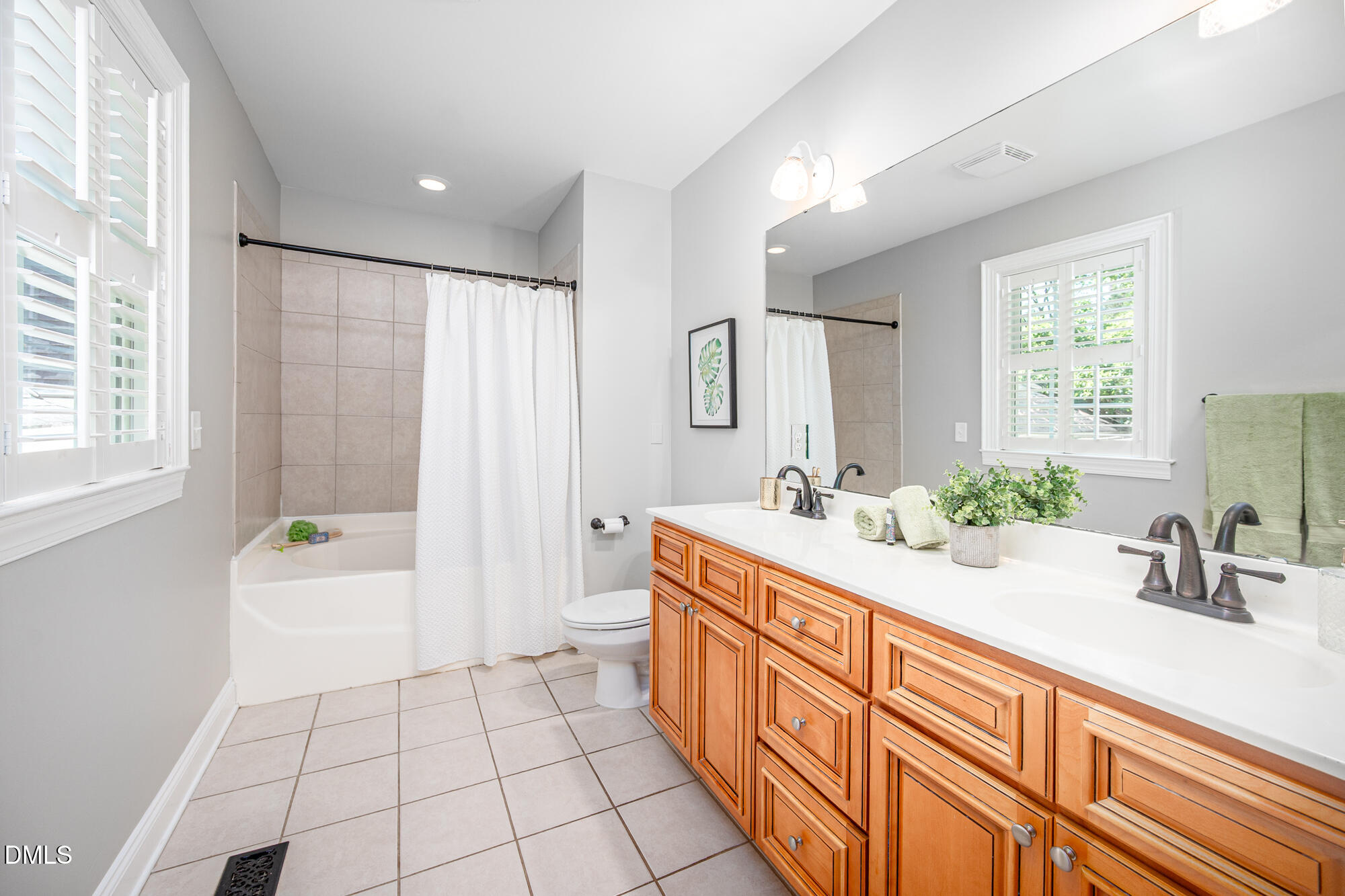 109 Briarcliff Road Durham, NC 27707 - Photo 27 of 57 109Briarcliff-34