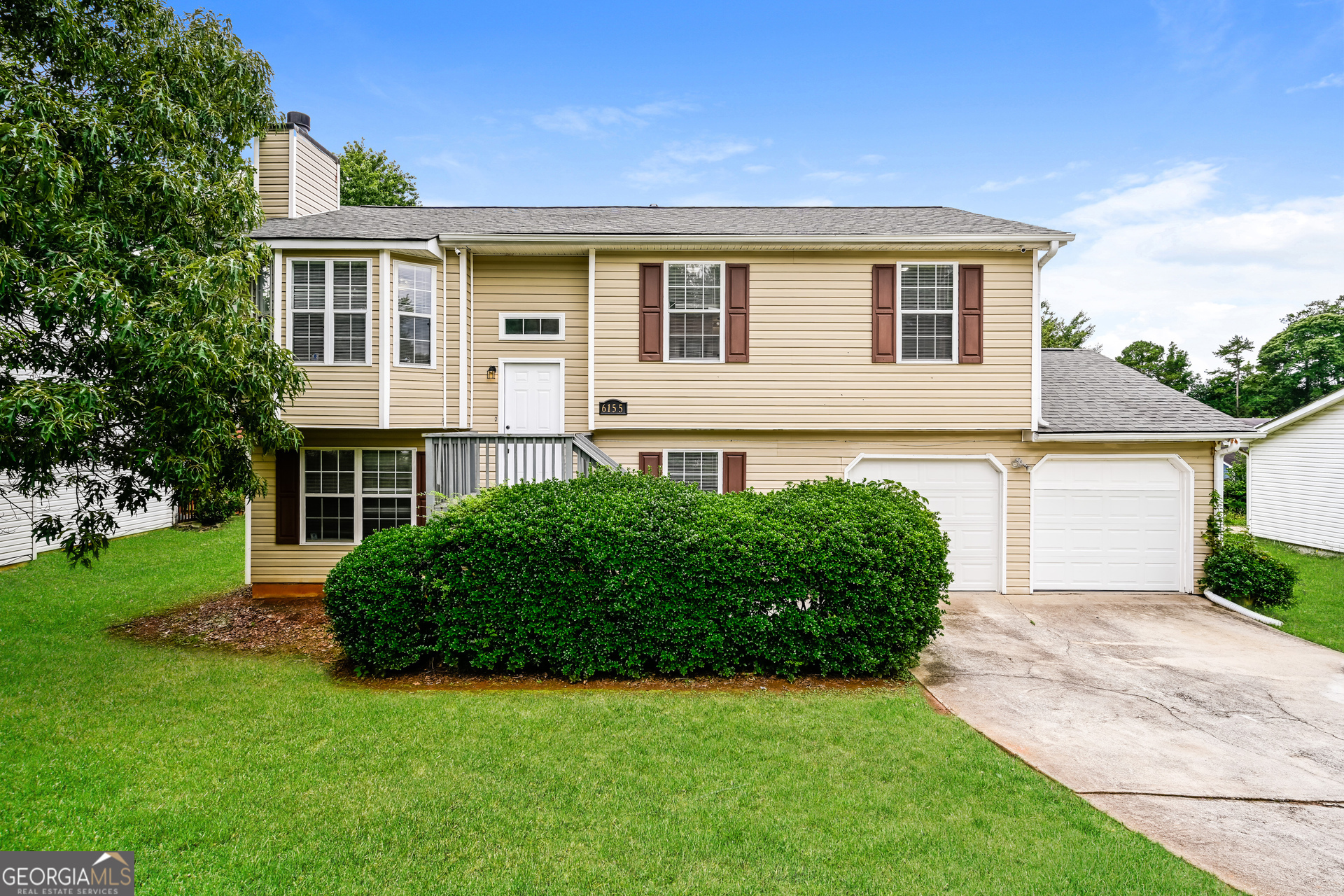 6155 Raleigh Oaks Court Lithonia, GA 30058 - Photo 1 of 22