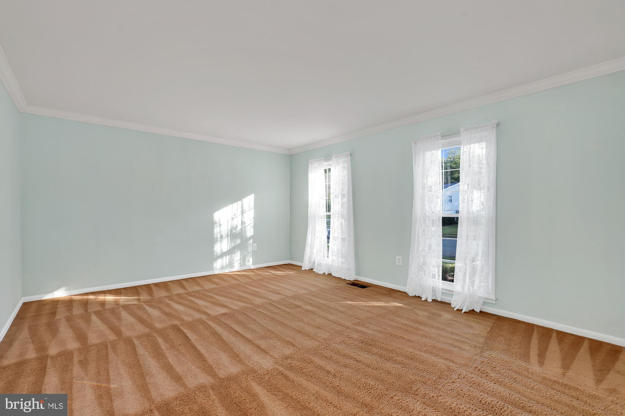 13484 Keytone Road Woodbridge, VA 22193 - Photo 18 of 58 Gallery Image 18