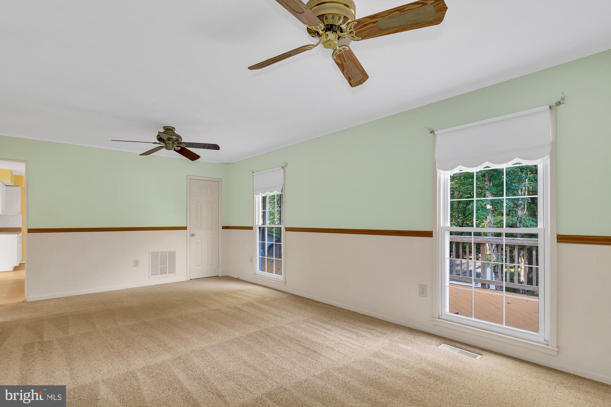 13484 Keytone Road Woodbridge, VA 22193 - Photo 22 of 58 Gallery Image 22