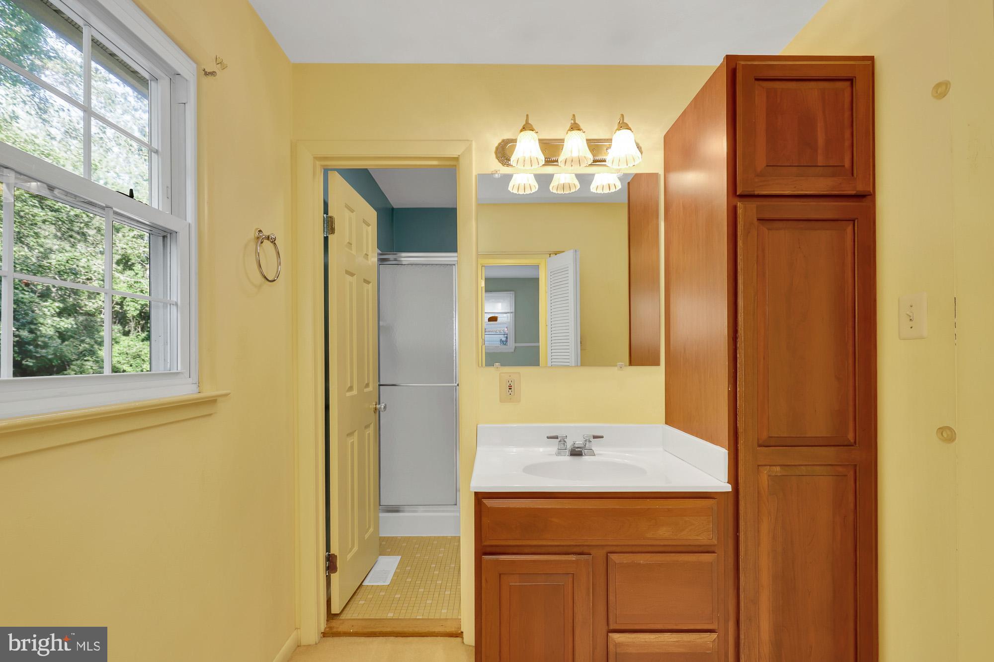 13484 Keytone Road Woodbridge, VA 22193 - Photo 35 of 58 Gallery Image 35