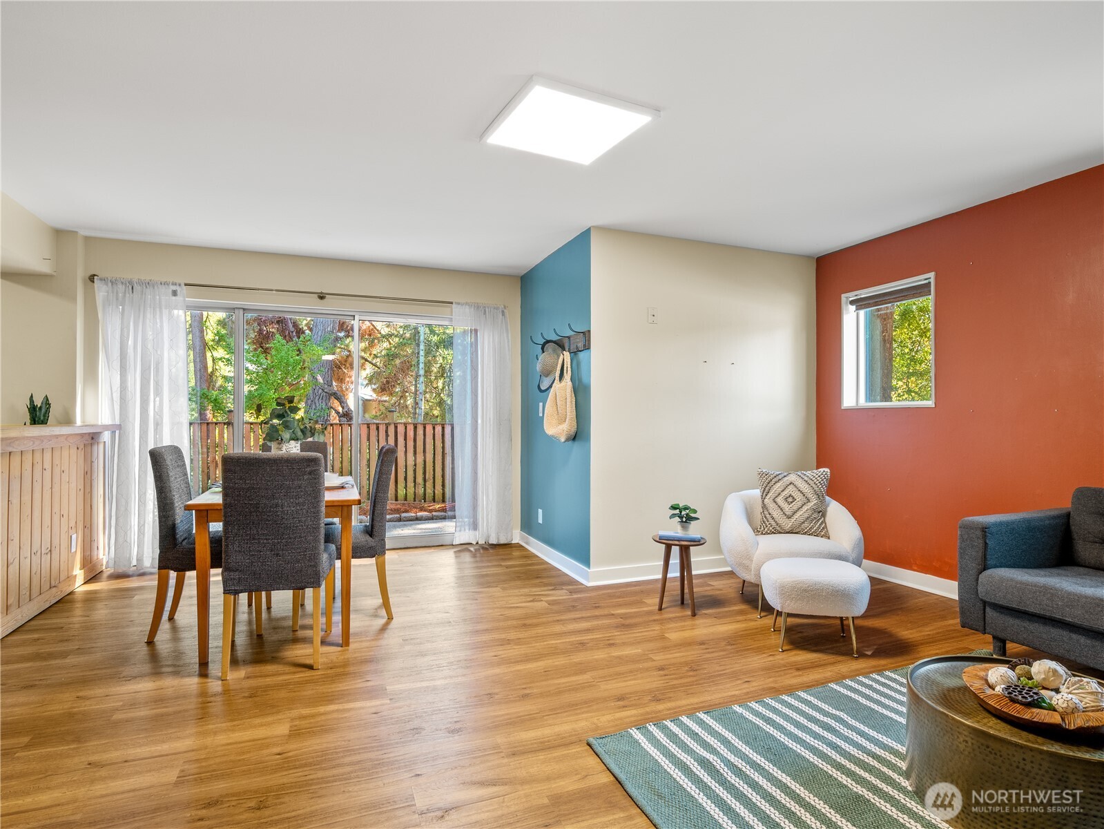 465 Winslow Way East, Unit 108 Bainbridge Island, WA 98110 - Photo 14 of 38 a living room with furniture and a window