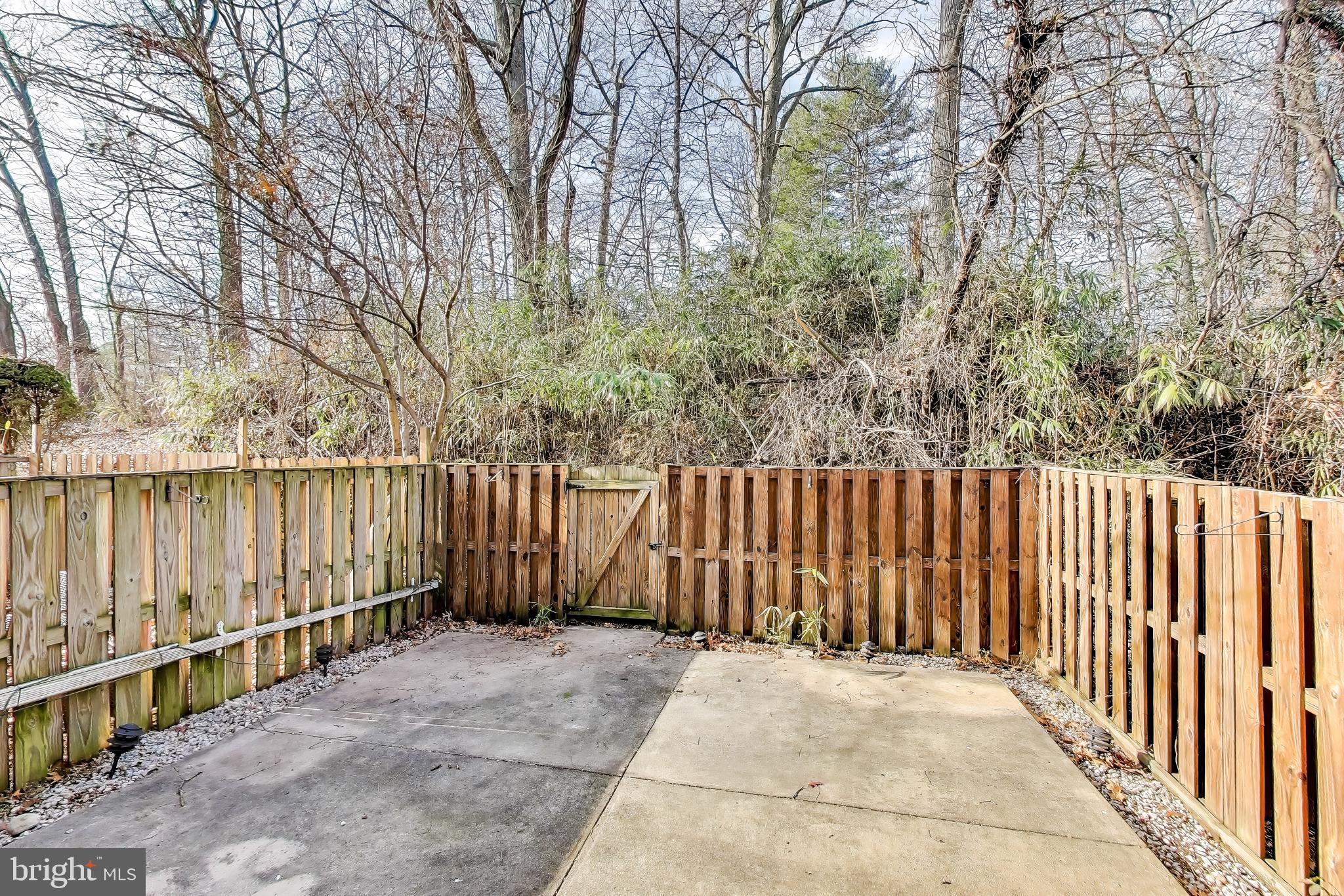 20210 Maple Leaf Court Gaithersburg, MD 20886 - Photo 7 of 31