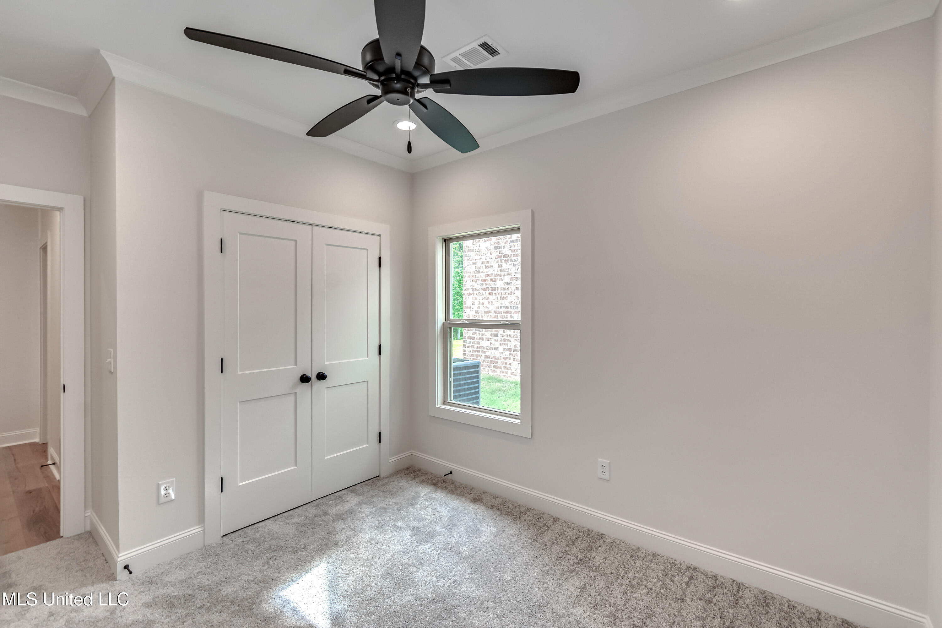 320 Celadon Way Brandon, MS 39042 - Photo 21 of 39 320 Celadon Way Int-20