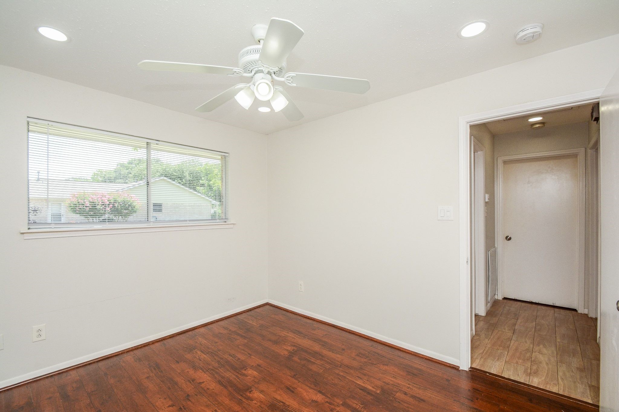 6002 Verdome Lane Houston, TX 77092 - Photo 29 of 49