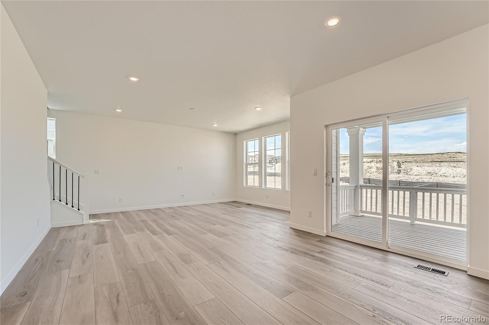 39573 Penn Road Elizabeth, CO 80107 - Photo 5 of 20 Gallery Image 5