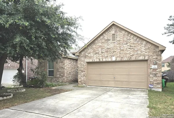 $1,975 | 4526 Bexley Trail, San Antonio, TX 78259