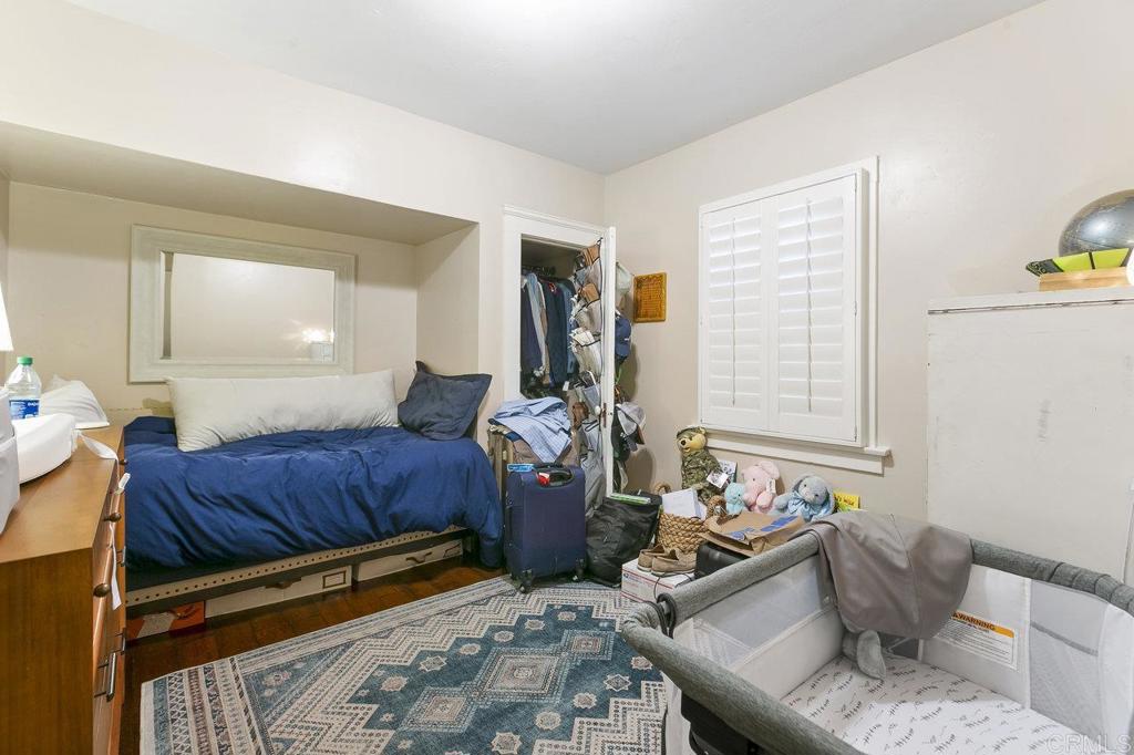 3373-3379 1/2 Herman Avenue San Diego, CA 92104 - Photo 18 of 70 a living room with furniture and a window