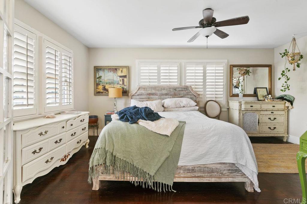 3373-3379 1/2 Herman Avenue San Diego, CA 92104 - Photo 30 of 70 Front duplex, top unit bedroom