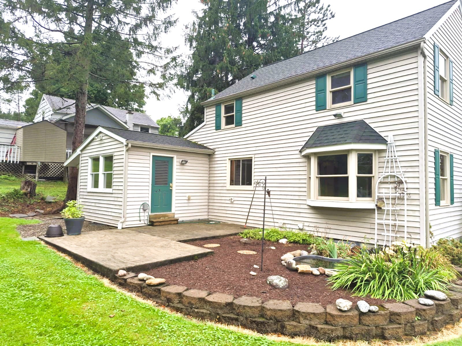 321 Jensen Road Vestal, NY 13850 - Photo 3 of 39 Gallery Image 3