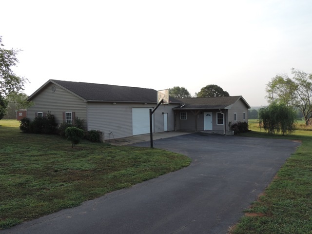 716 West Pine Grove Road Fair Play, SC 29643 - Photo 4 of 26 Gallery Image 4