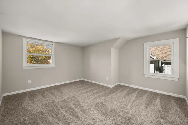 $259,900 | 321 North Locust Street, Sycamore, IL 60178