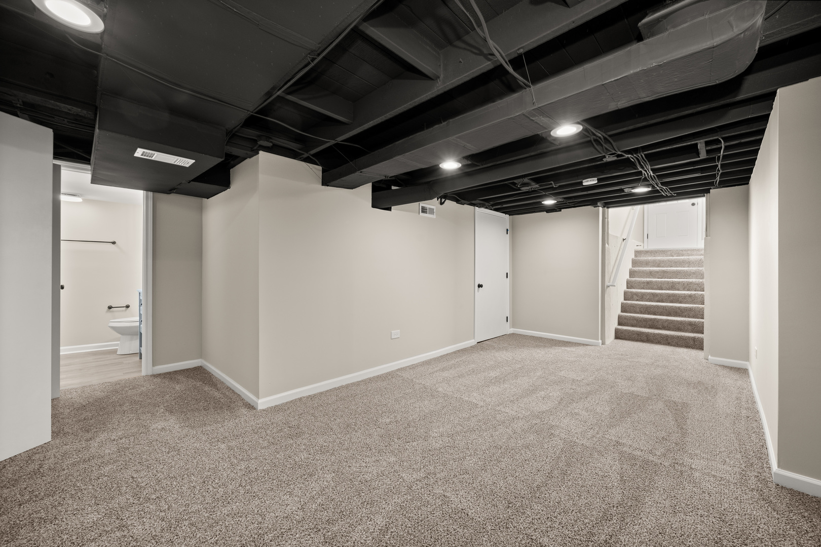 321 North Locust Street Sycamore, IL 60178 - Photo 18 of 38 a view of empty room