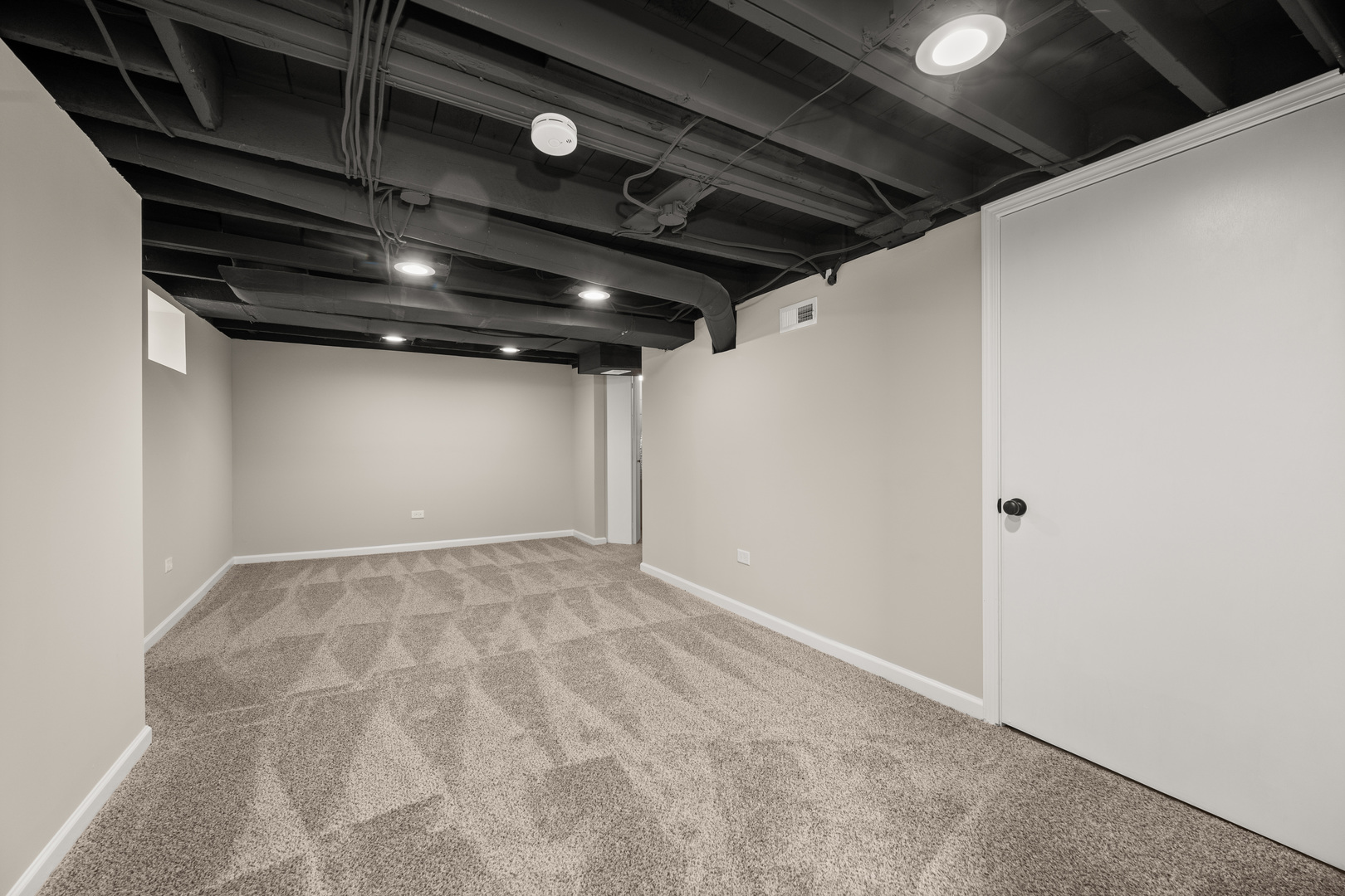 321 North Locust Street Sycamore, IL 60178 - Photo 19 of 38 a view of an empty room
