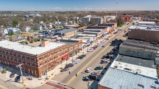 321 North Locust Street Sycamore, IL 60178 - Photo 30 of 38 a view of a city