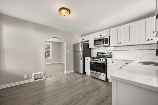 $259,900 | 321 North Locust Street, Sycamore, IL 60178