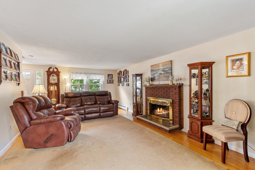 41 Ord Street Salem, MA 01970 - Photo 11 of 34