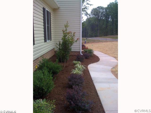 11909 Rimswell Terrace Midlothian, VA 23112 - Photo 2 of 11 Land/Lot - All Kennedy homes come with a landscapi
