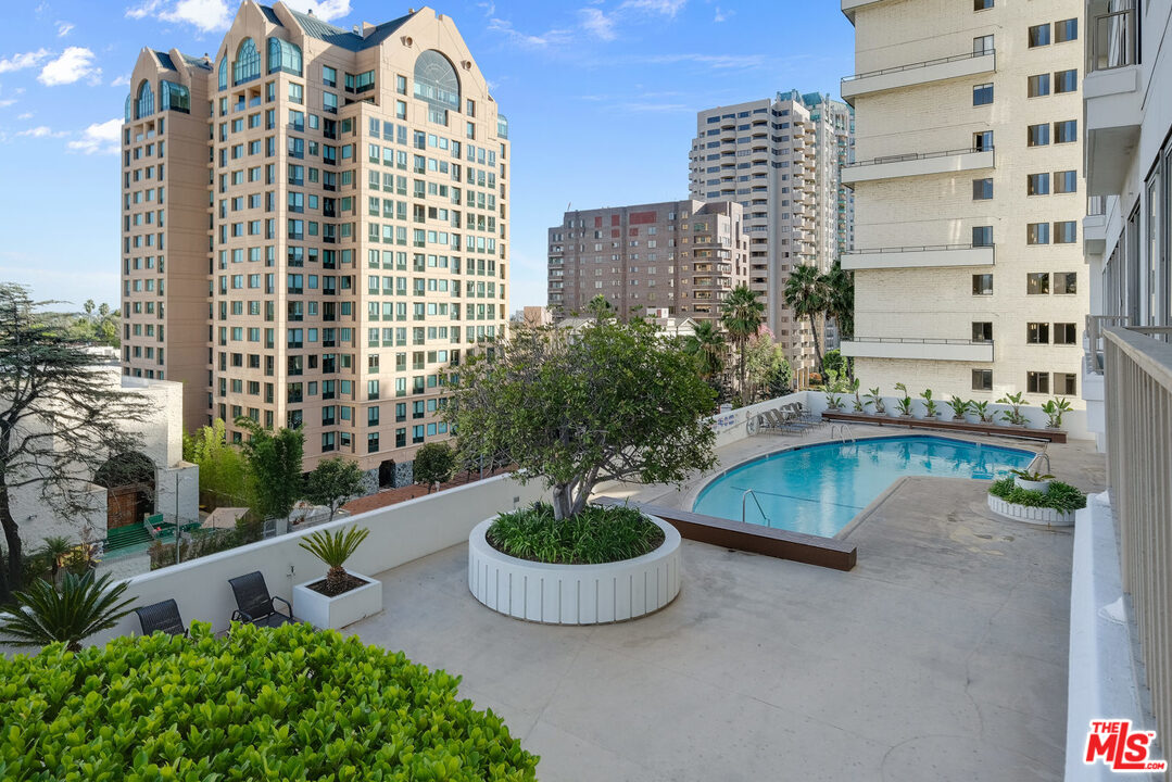 10501 Wilshire Boulevard, Unit 708 Los Angeles, CA 90024 - Photo 29 of 38