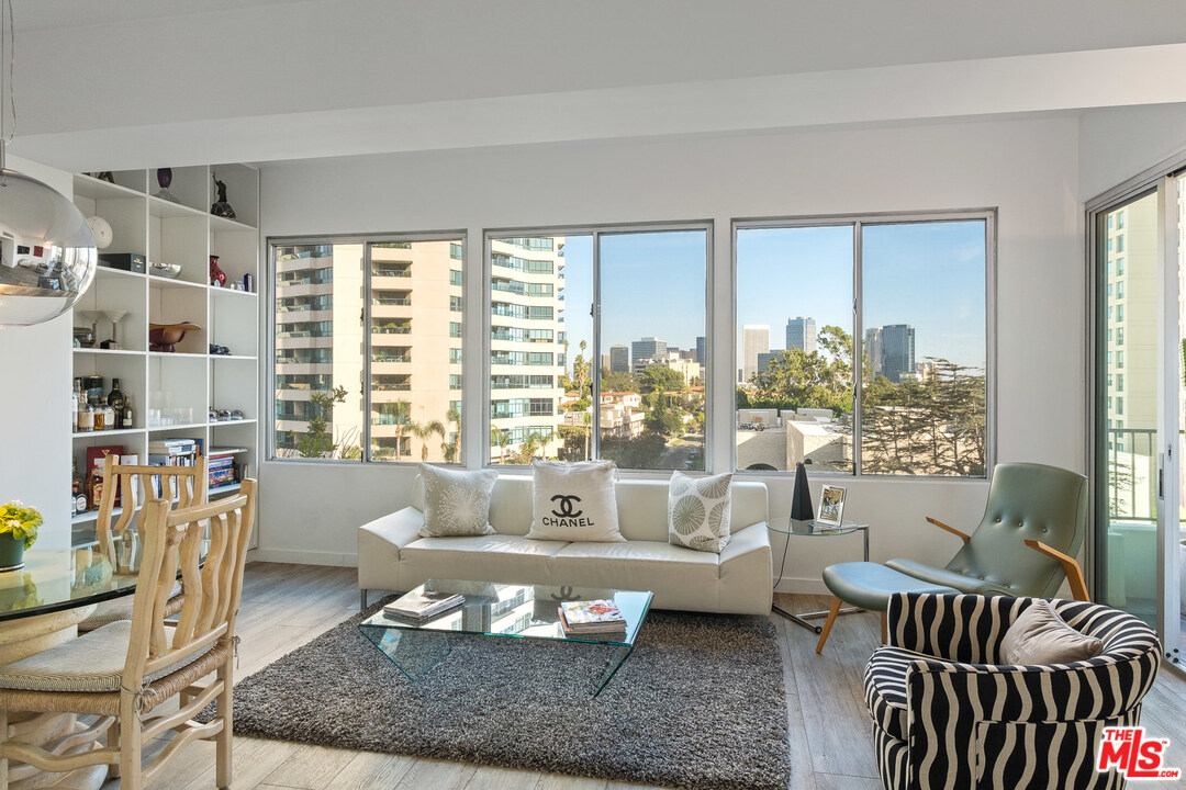 10501 Wilshire Boulevard, Unit 708 Los Angeles, CA 90024 - Photo 4 of 38