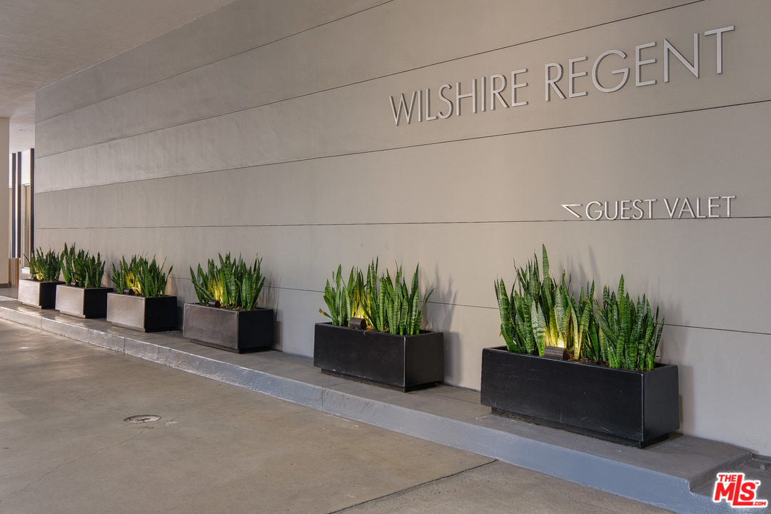 10501 Wilshire Boulevard, Unit 708 Los Angeles, CA 90024 - Photo 37 of 38