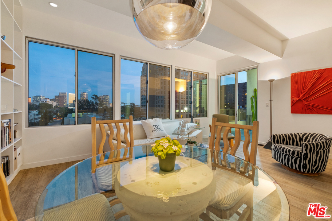 10501 Wilshire Boulevard, Unit 708 Los Angeles, CA 90024 - Photo 6 of 38