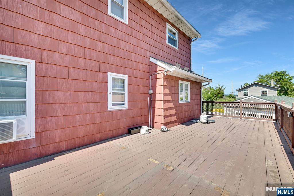 31 Marginal Road Rutherford, NJ 07070 - Photo 41 of 44