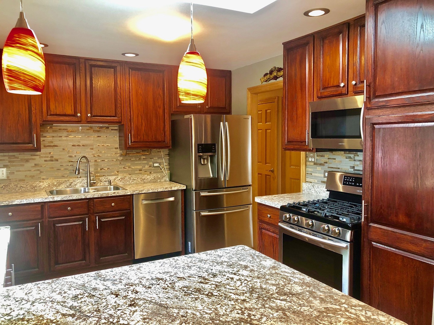 1480 Jefferson Road Hoffman Estates, IL 60169 - Photo 3 of 15