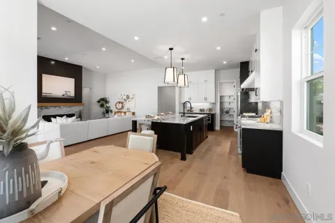 $2,525,000 | 1720 California Street, Oceanside, CA 92054