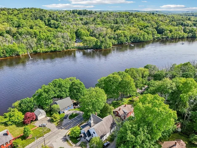 $579,000 | 39 High Street, Merrimac, MA 01860