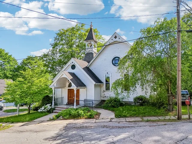 $579,000 | 39 High Street, Merrimac, MA 01860