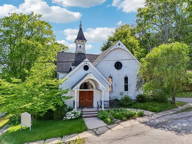 $579,000 | 39 High Street, Merrimac, MA 01860