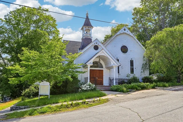 $579,000 | 39 High Street, Merrimac, MA 01860