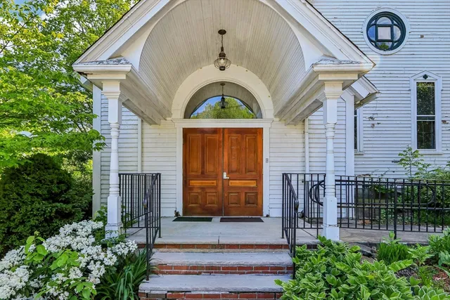 $579,000 | 39 High Street, Merrimac, MA 01860