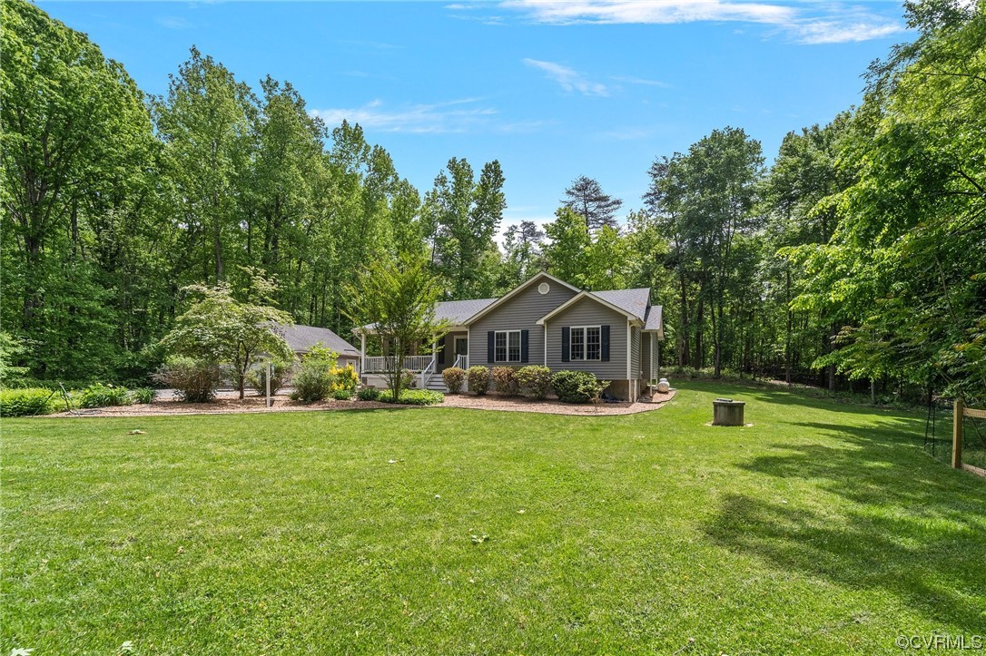 2429 Davis Mill Road Goochland, VA 23063 - Photo 3 of 49 Gallery Image 3