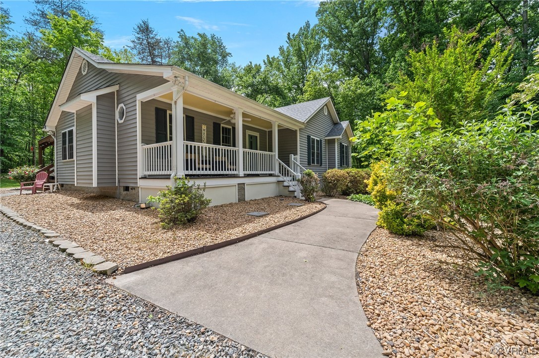 2429 Davis Mill Road Goochland, VA 23063 - Photo 5 of 49 Gallery Image 5